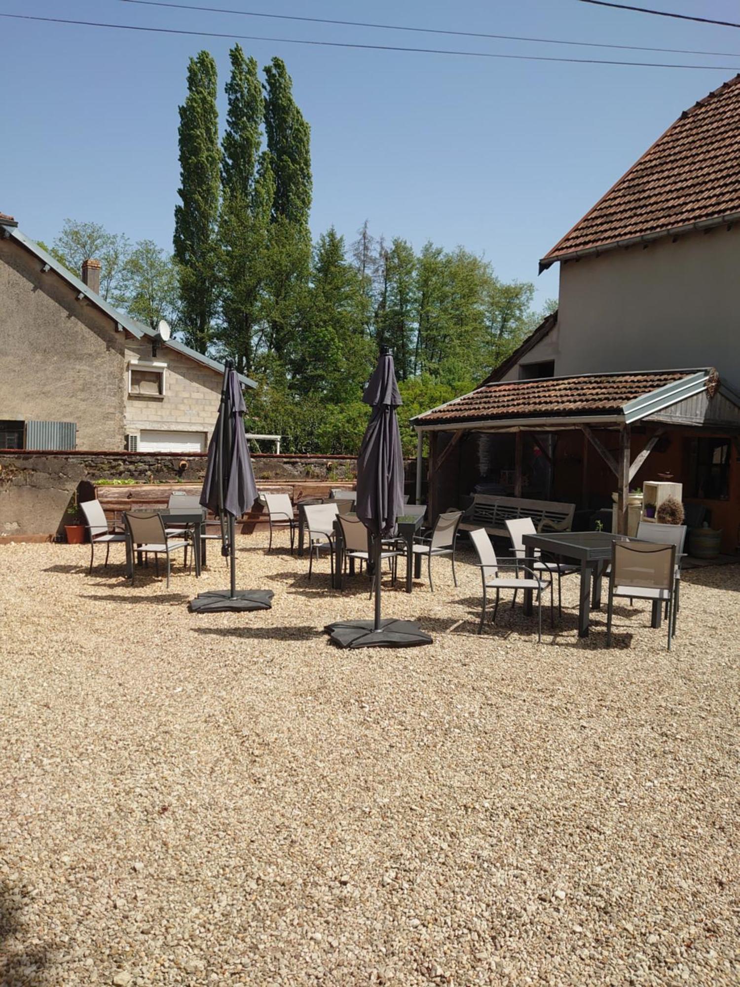 Chambre D'Hotes Juste-Confortable Fleurey-les-Lavoncourt Exterior foto